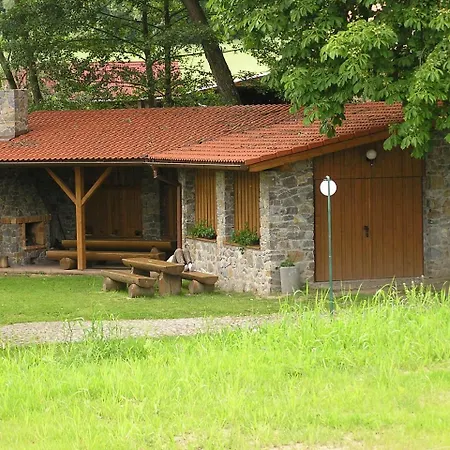 Ubytovani U Fanouse 招待所 苏斯塞